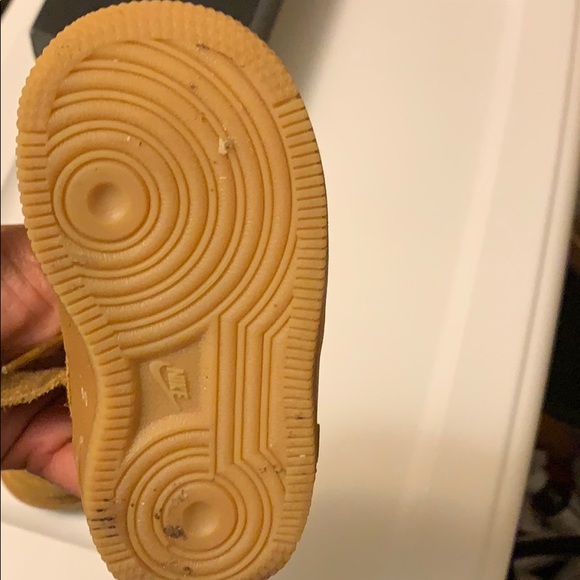 Toddler AF1 wheat - Picture 3 of 3